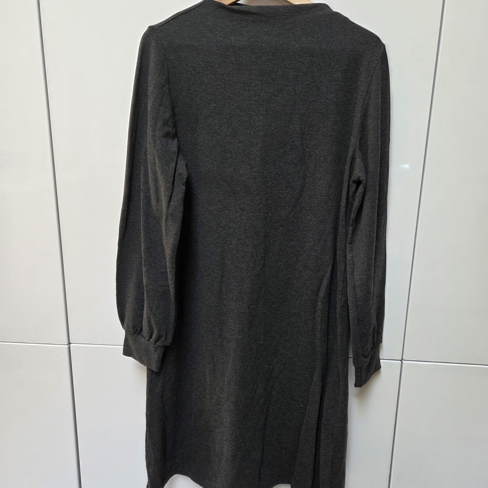 Chic Charcoal Long Sleeve Dress
